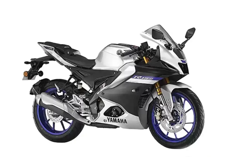 Yamaha R15M BS7